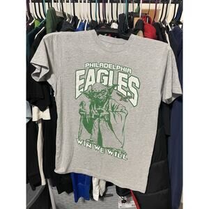Size XS-Philadelphia Eagles x Star Wars Yoda "Win We Will" Graphic Junk Food
